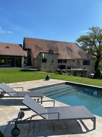 Agreable Chambre D Hote Avec Piscine Et Jacuzzi テグラ エクステリア 写真